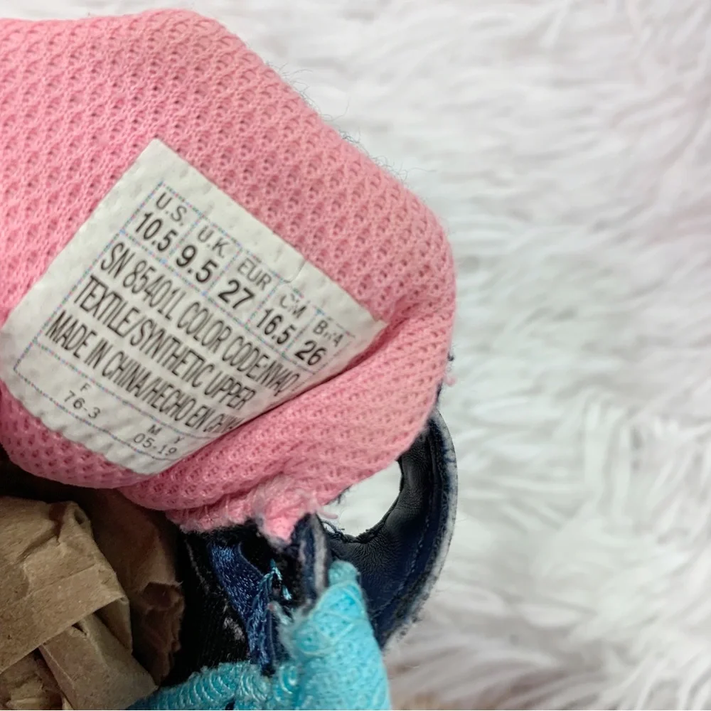 Skechers moderate wear